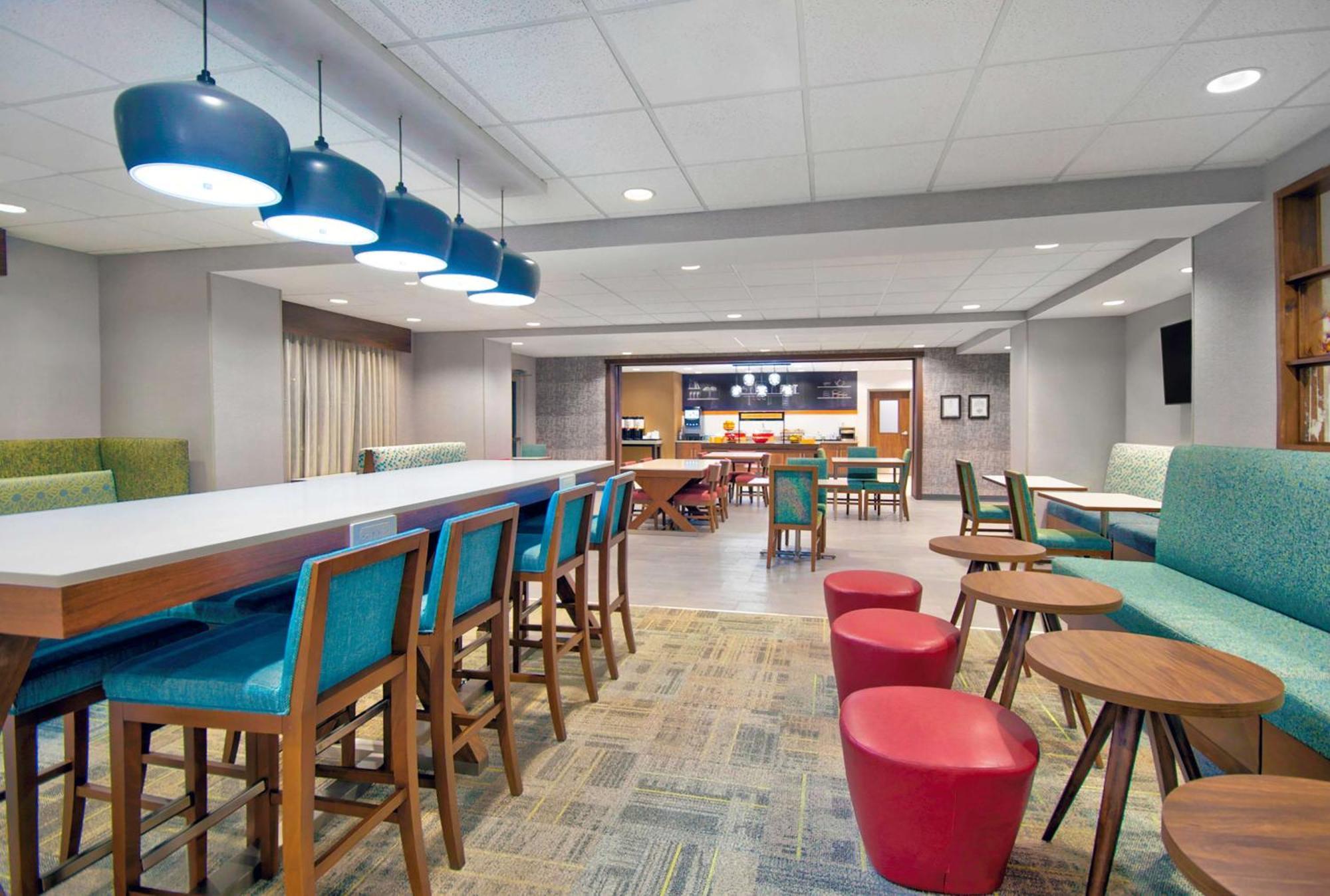Hampton Inn Abingdon, Va エクステリア 写真